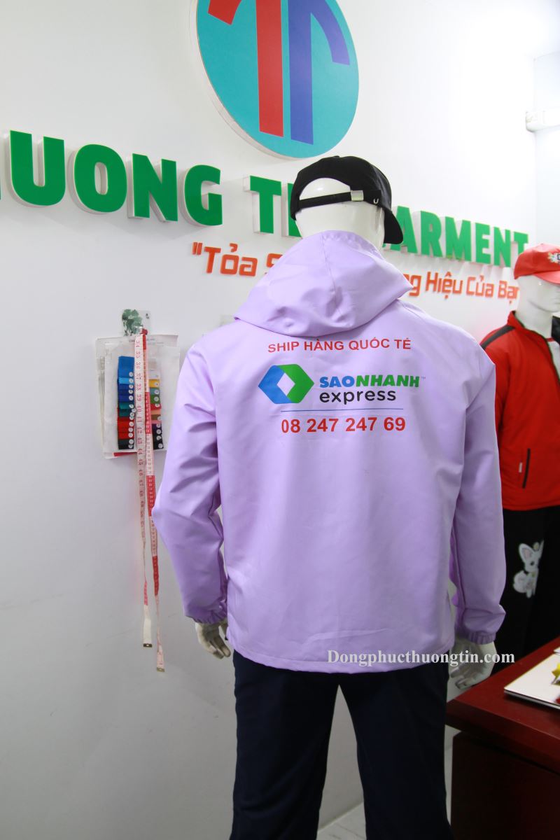 Xưởng may áo gió đồng phục uy tín, chất lượng tại Bình Định