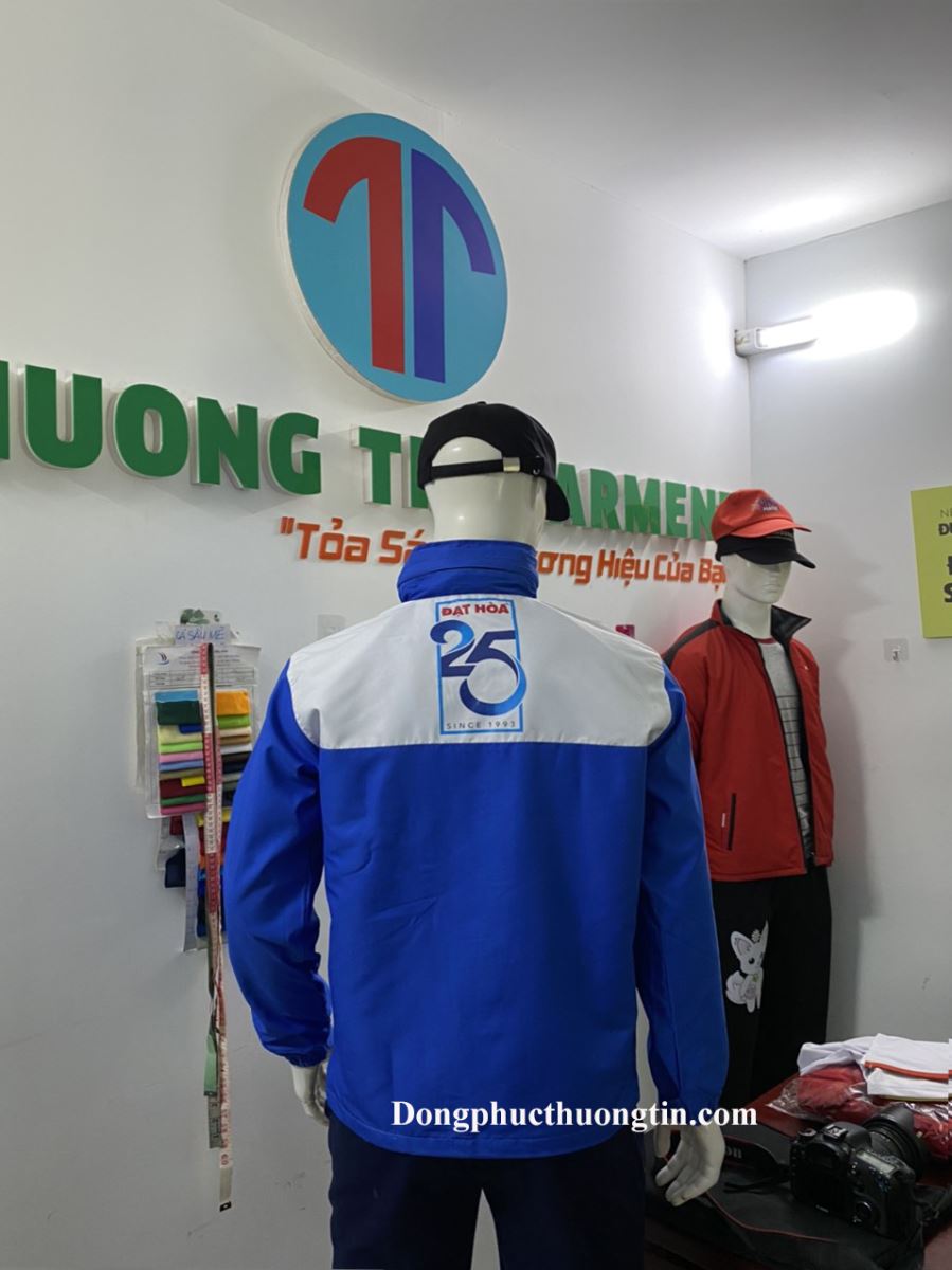 Những lợi ích khi may áo khoác, áo gió đồng phục quận 9 tại Thượng Tín