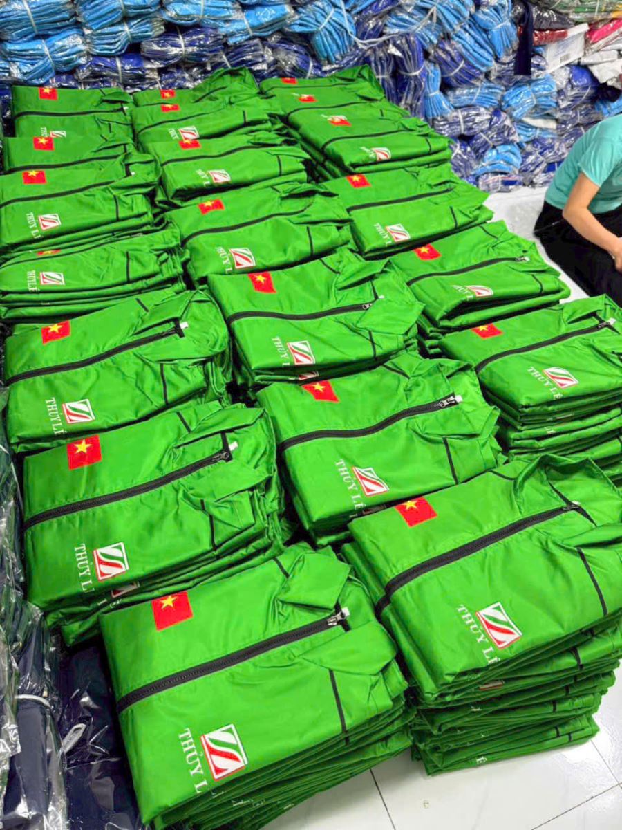 Xưởng May Áo Gió Quà Tặng Uy Tín Quảng Bá Thương Hiệu